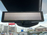 スマートルームミラーついてます