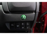 ECONボタンで低燃費モードに☆☆☆ECONスイッチを上手に使ってエコドライブ♪♪環境にもお財布にも優しい装備です☆☆☆