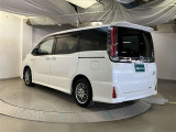 荷物をたっぷり載せて広々ドライビング♪夏でも冬でも、アウトドアやショッピングを思い切り楽しみましょう!