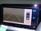 カラーバックモニター搭載しています。リアの映像がカラーで映し出されますので日々の駐車も安心安全です。