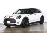 MINI NEXT勝どきでは常時約10台を屋内展示場にて展示中。天候に左右されることなくゆっくりとご覧頂けます。その他ストックヤードにも在庫がございます。ご来店の際は在庫確認の上ご来店下さいませ。