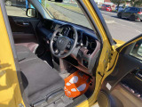 綺麗な運転席