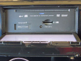 ケンウッド製メモリーナビ(MDV-500)★CD・DVD再生★フルセグTV★Bluetoothオーディオ★ミュージックサーバー★ハンズフリー通話も可能です♪