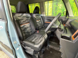 運転席シート廻りは使用感も少なく、良好な状態となっています。丁寧に使われていたことがよくわかりますね。