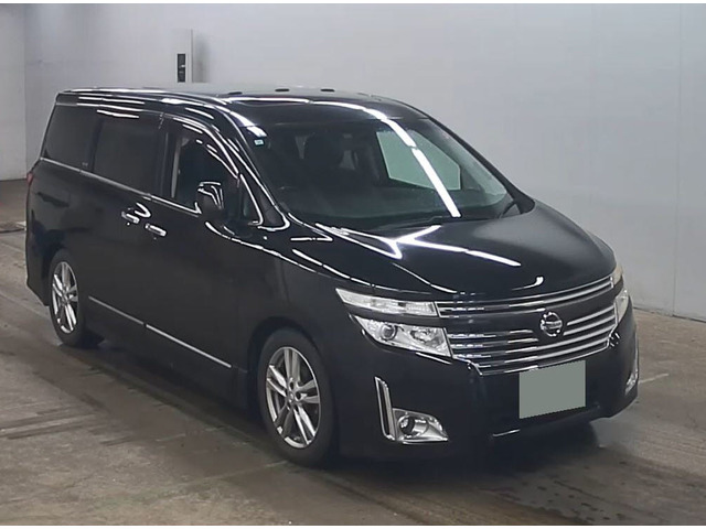 エルグランド 3.5 VIP 4WD サンルーフ 4WD BOSE リアエンタ 黒本革