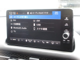 ナビゲーションはホンダコネクトディスプレイを装着しております。AM、FM、Bluetooth、フルセグTVがご使用いただけます。初めて訪れた場所でも道に迷わず安心ですね!