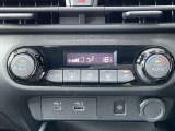 オートエアコンは、温度や風量を自動で調整してくれるため、運転に集中でき、疲労軽減にもつながります。また、車内の温度を一定に保つことで、結露やカビの発生を防ぐ効果もあります。