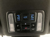 運転席天井部のサテライトスイッチです。