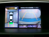 アラウンドモニター 白線や駐車車両をナビ及びルームミラーに表示 駐車している車両との位置関係も一目で分かって安心です