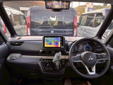 デリカミニ T プレミアム 4WD 