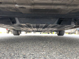 【下回り】目立つ錆や腐食もなくきれいな状態です!もちろん納車前には法定点検を実施致します!//