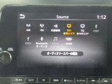 NissanConnectナビは機能充実で使いやすいです。12セグTV対応です。