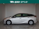 燃費も走行性能も良い50系プリウス Sが入荷しました。