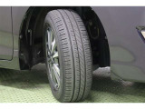 タイヤサイズ 195/65R15。