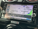 日産純正オリジナルナビゲーション搭載。インパネにマッチする専用デザインに、美しく見やすい大画面ディスプレイを採用。