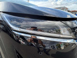 LEDヘッドライトですので非常に明るく安全に運転できます。