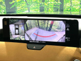 【360&deg;ビューモニター】専用のカメラにより、上から見下ろしたような視点で360度クルマの周囲を確認することができます☆死角部分も確認しやすく、狭い場所での切り返しや駐車もスムーズに行えます。