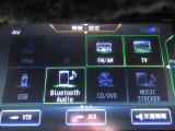 フルセグTV視聴可能・CD/DVD再生機能付きで、Bluetoothオーディオや音楽レコーディングにも対応しており、車内のエンターテインメントが充実しております ♪