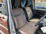 見通しのよいすっきりとした視界で、誰でも運転しやすいです。運転のしやすさは疲れにくさにも繋がりますよ♪