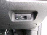ETC車載器が付いています。高速道路の料金所をノンストップで通過!