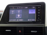 CD・ブルートゥースを使用することができます。