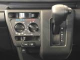 ATシフトで運転も楽々です。