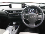運転席廻りです。
