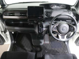 使いやすいレイアウトのダッシュボード周辺です。
