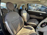 ベージュレザーシートでオシャレです!