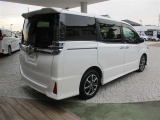 自動車保険も取り扱っております。この機会に保険を見直しましょう♪