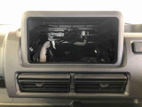 当車両はオーディオレスです。多彩なナビゲーション・オーディオをご用意しております。詳しくは当店スタッフにお問い合わせください。