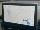 【10.5インチナビ】高級感とインパクトのある大画面ナビを装備。各種オーディオ操作はもちろん、スマホ連携もできる利便性の高いナビです♪