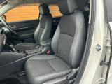 前席の画像です。是非運転席に座っていただき視界等をご確認ください。