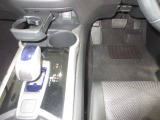 車内もクリーニング済みです。