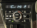 車内空調は&rdquo;AUTOエアコン&rdquo;にお任せ。運転に集中出来ますよ!