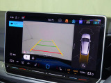 カラーバックモニター搭載しています。リアの映像がカラーで映し出されますので日々の駐車も安心安全です。