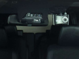 ドライブレコーダー装備:車の走行中の主に外観を中心に記録する撮影機材です!交通事故発生時の責任の所在を明確にしたり、観光等を記録するのにも役立ちます!