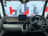 インパネ全体:視界が開けて前が見やすい設計です!安全に運転できます!