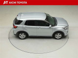 ワンオーナー、禁煙車、4WD&寒冷地仕様、純正SDナビ、地デジフルセグTV、Bluetooth、SDオーディオ、シートヒーター(運転席&助手席)