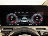 見やすいメーター周り!!カラーディスプレイには運転をサポートするさまざまな情報が表示されます(^^♪