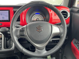 【純正革巻きステアリング】上質な革を使用することで、手にしっかり馴染みとても運転しやすいハンドルです♪