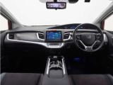 ◆視界広々で非常に運転しやすくロングドライブでも疲れを感じさせないすっきりとまとまったインパネ周りです。