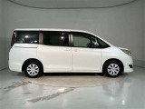 その他にも各種保険、お車の買取(T-UP)、JAF、TSカード、携帯電話などの取扱いをしております。詳しくはスタッフにお尋ねください。