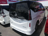 セレナ 1.4 e-POWER ハイウェイスターV 