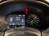 見やすいメーター周り!!カラーディスプレイには運転をサポートするさまざまな情報が表示されます(^^♪