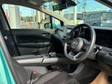 【無料で1年保証付き】 1年間の期間内であれば走行距離は無制限。全国の日産ディーラーで対応可能です。安心してお乗りください。