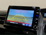 【バックカメラ】リバースにするだけで映ります、後方の安全確認や、狭い駐車場での車庫入れ、雨の日や夜間など視界の悪い時に便利です!安全にバックする為には欠かせない装備です。