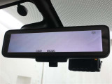 ☆デジタルインナーミラーです!ヘッドレストや荷物などで視界をさえぎられずに後方を確認することができます♪