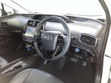 見通しのよいすっきりとした視界で、誰でも運転しやすいです。運転のしやすさは疲れにくさにも繋がりますよ♪