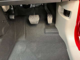 ◆運転席フロア◆